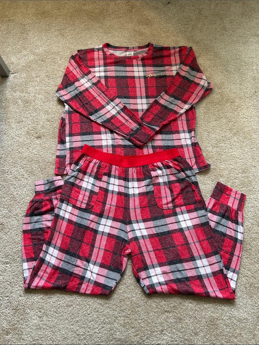 PINK Victoria's Secret Red Plaid Long-Sleeve Pajama Set